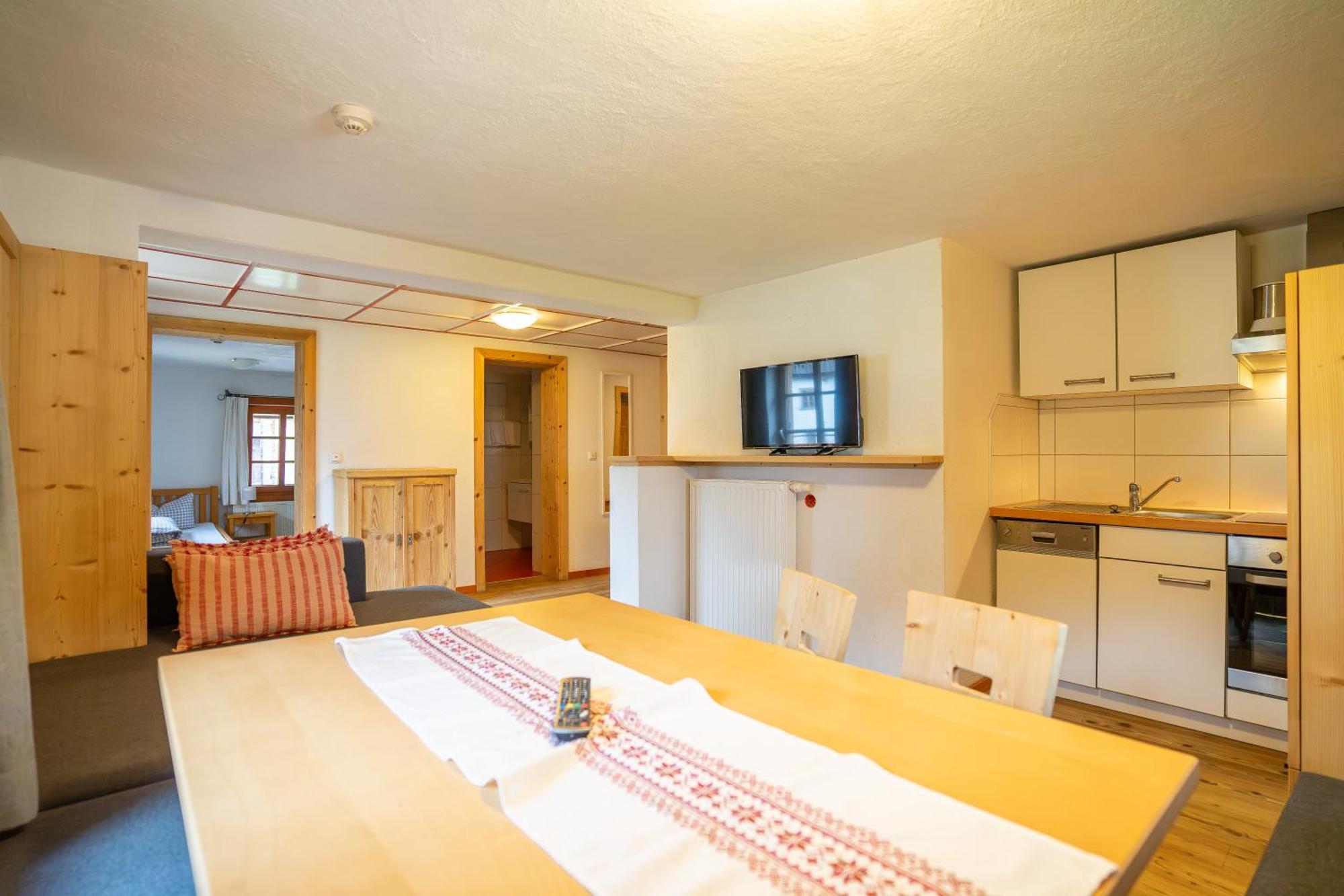 Appartement Weberstube Weberhaus Zollhaus Zollstoeckl à Obertilliach Extérieur photo