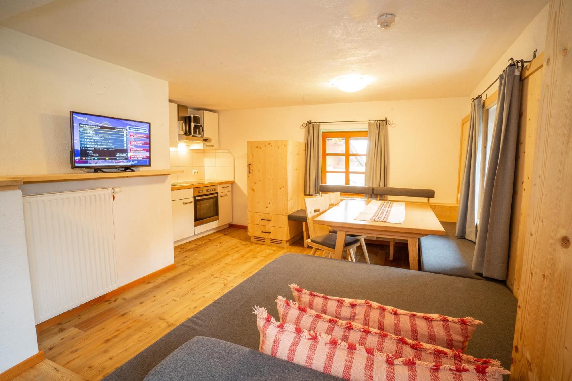 Appartement Weberstube Weberhaus Zollhaus Zollstoeckl à Obertilliach Extérieur photo
